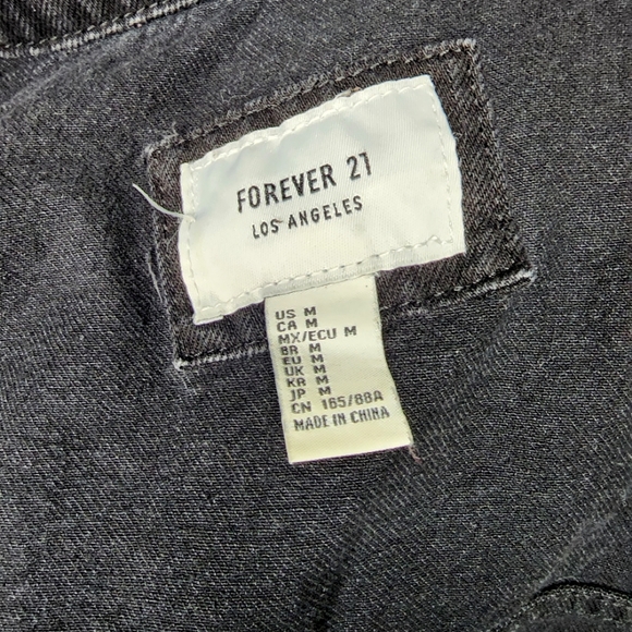Basic Organically Grown Cotton Denim Jacket by Forever 21, size Medium - Picture 13 of 13